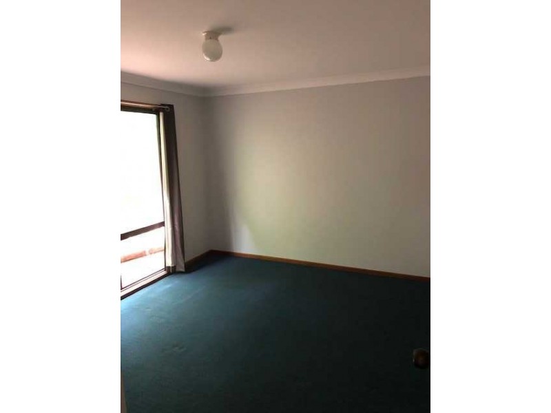 2/15 Crown Street, Batemans Bay NSW 2536