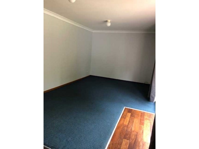 2/15 Crown Street, Batemans Bay NSW 2536