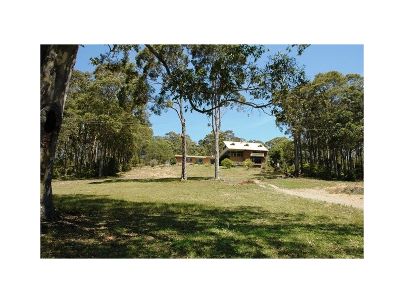 1405 George Bass Drive, Malua Bay NSW 2536