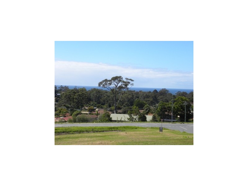 1 Towrang Avenue, Surf Beach NSW 2536