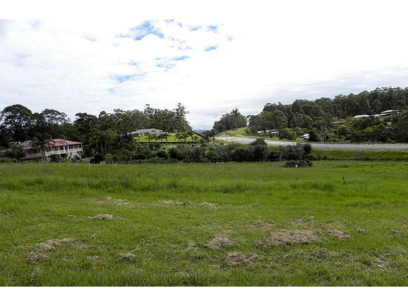 1 Towrang Avenue, Surf Beach NSW 2536