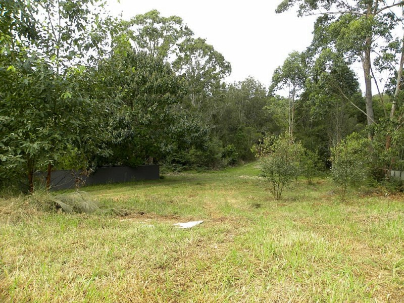 9 Oakwood Way, Catalina NSW 2536