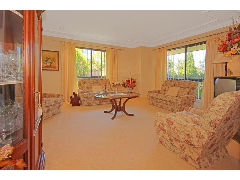 12 Cox Place, Sunshine Bay NSW 2536