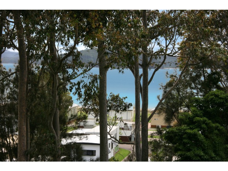 8/5 Crag Road, Batehaven NSW 2536