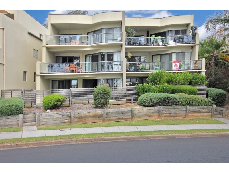 8/5 Crag Road, Batehaven NSW 2536