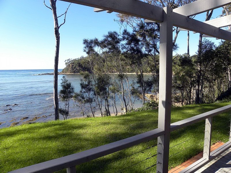 25 Bronte Crescent, Sunshine Bay NSW 2536