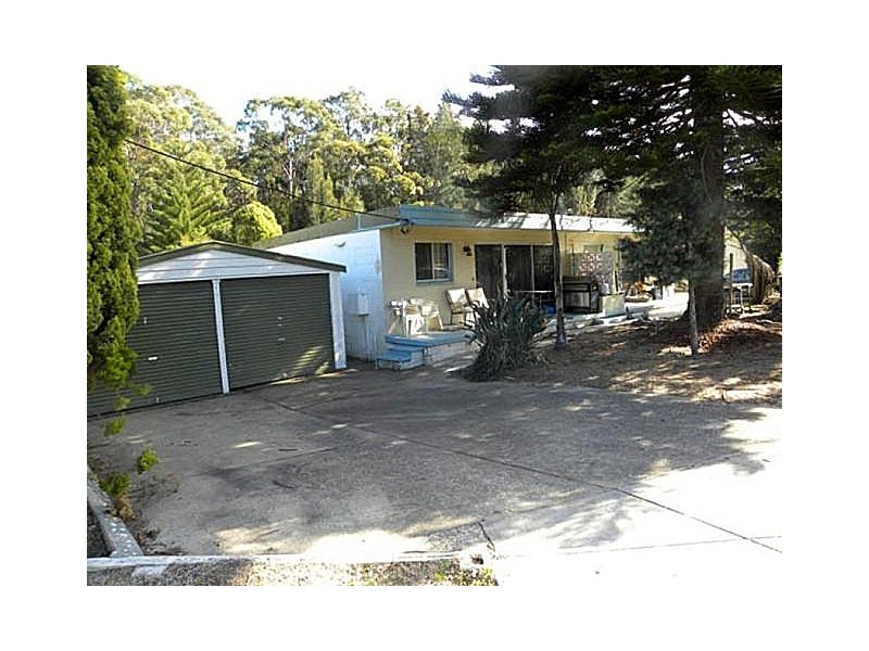 1 and 2/ 42 Edward Road, Batehaven NSW 2536