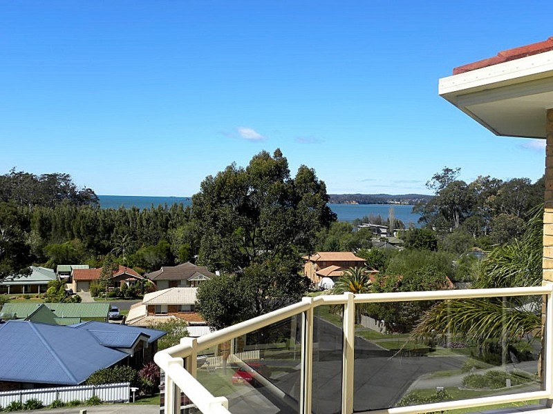 1 Bellbird Close, Surfside NSW 2536