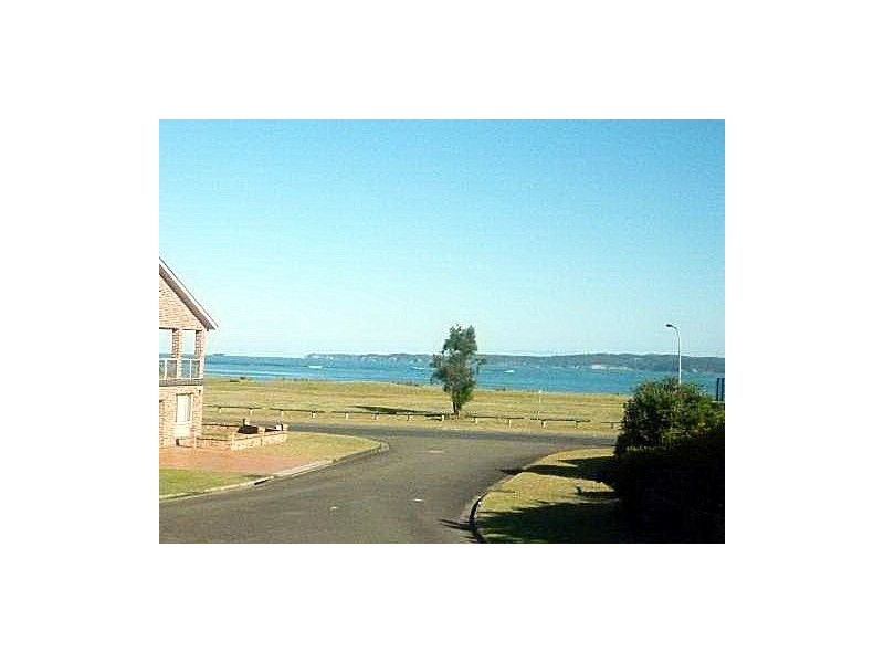 6b Balangay Close, Long Beach NSW 2536