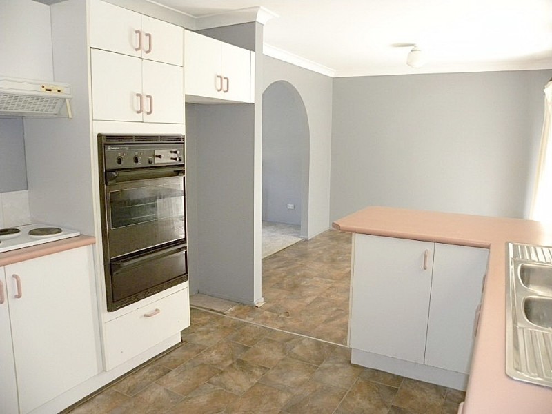 43 Dominic Drive, Batehaven NSW 2536