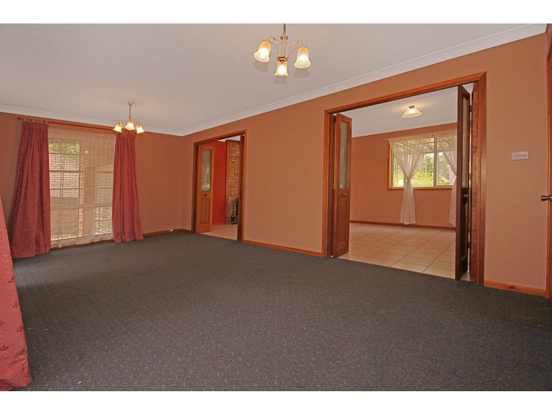 21 Thomas Mitchell Crescent, Sunshine Bay NSW 2536