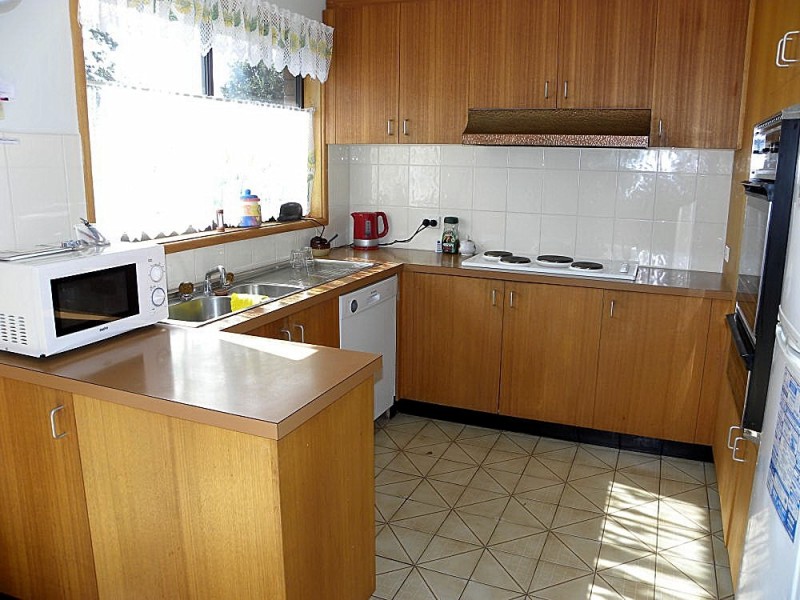 4/4 Eric Fenning Drive, Surf Beach NSW 2536