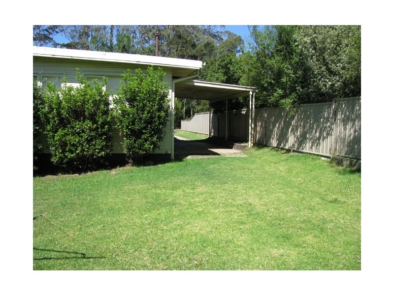 446 Beach Road, Sunshine Bay NSW 2536