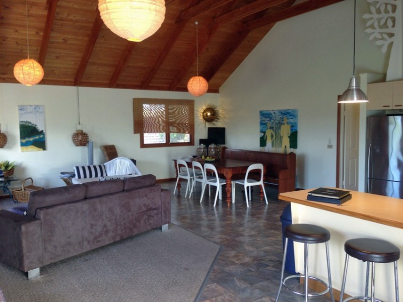 33 Euroka Avenue, Malua Bay NSW 2536