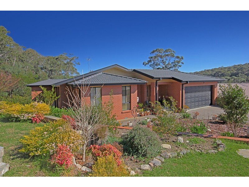 13 Rosemary Close, Malua Bay NSW 2536