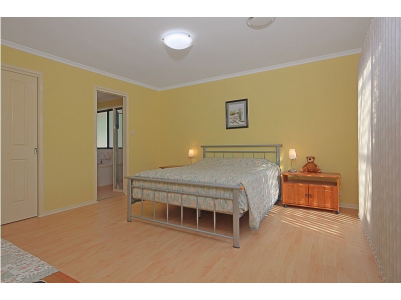 13 Rosemary Close, Malua Bay NSW 2536