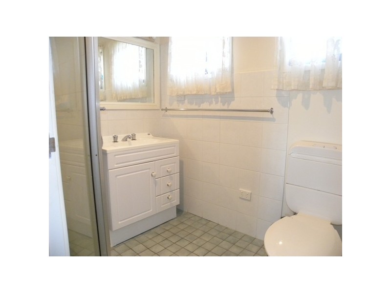 70 Berrima Parade, Surfside NSW 2536