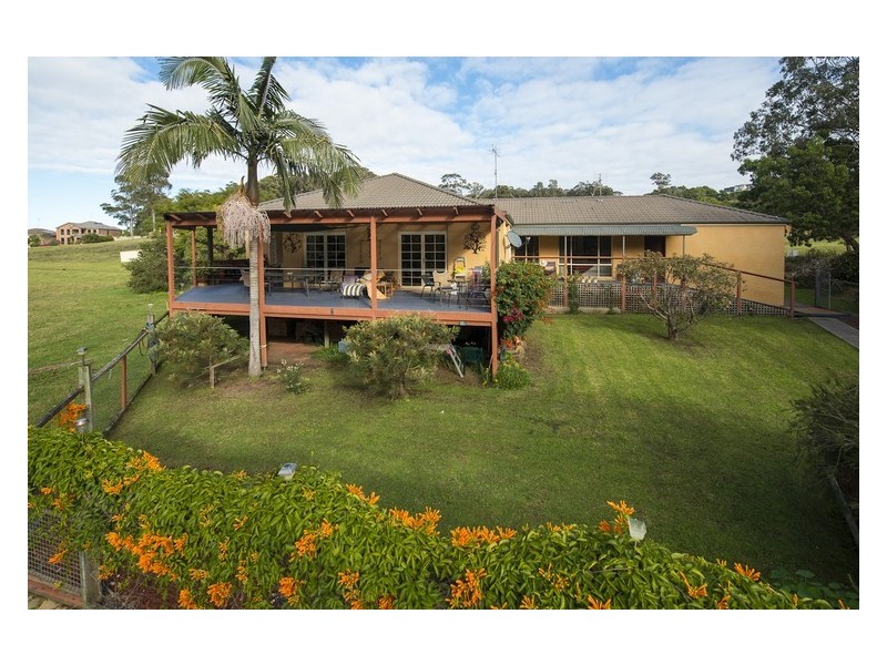 5 Beatrice Place, Long Beach NSW 2536