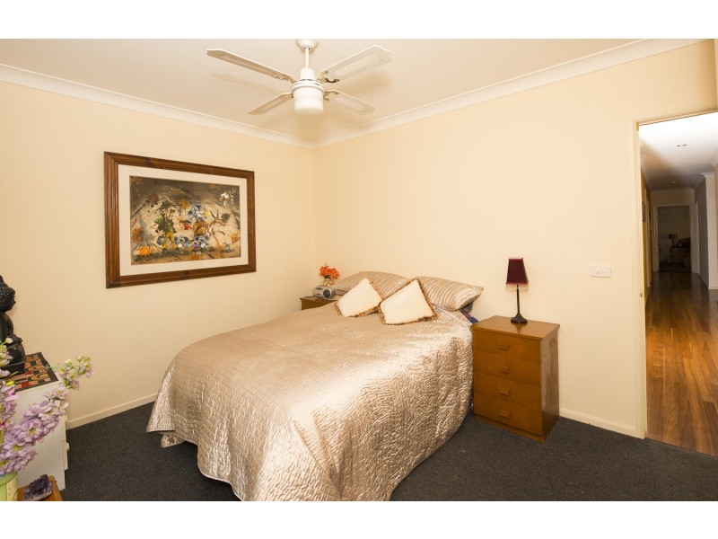 5 Beatrice Place, Long Beach NSW 2536