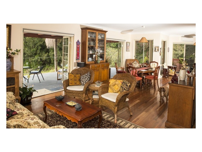 5 Beatrice Place, Long Beach NSW 2536