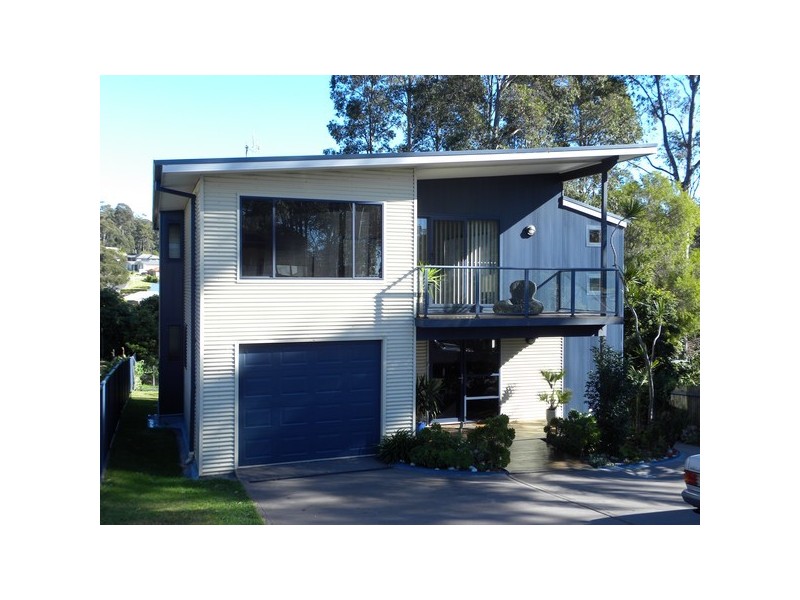 546 Beach Road, Denhams Beach NSW 2536