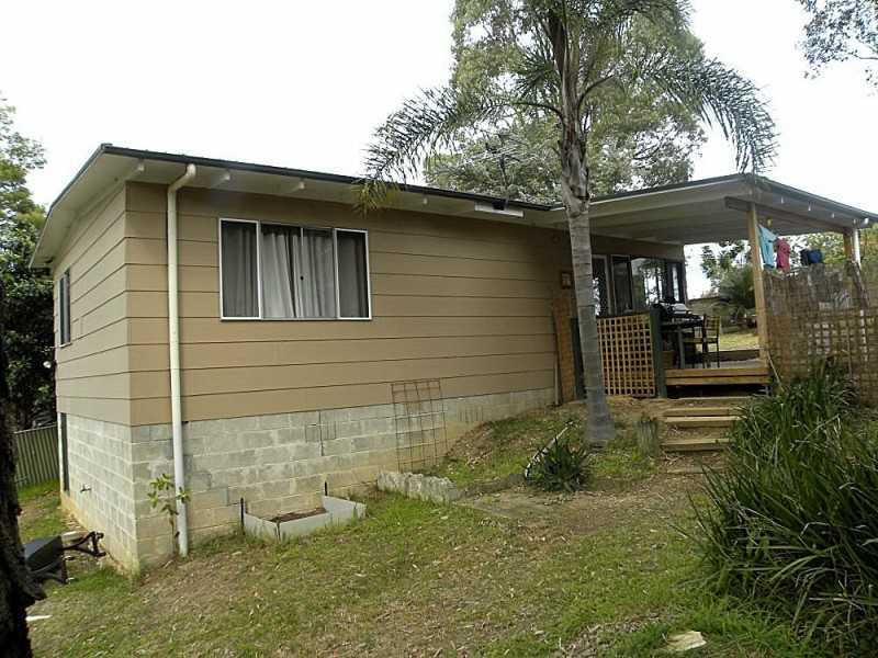 22 Berrima Parade, Surfside NSW 2536