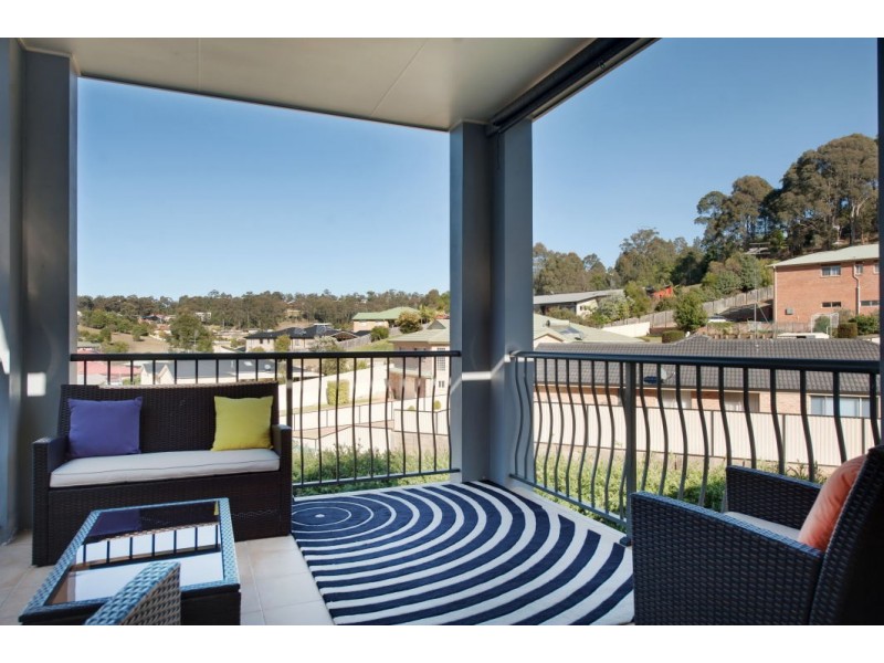 21a Angophora Place, Catalina NSW 2536