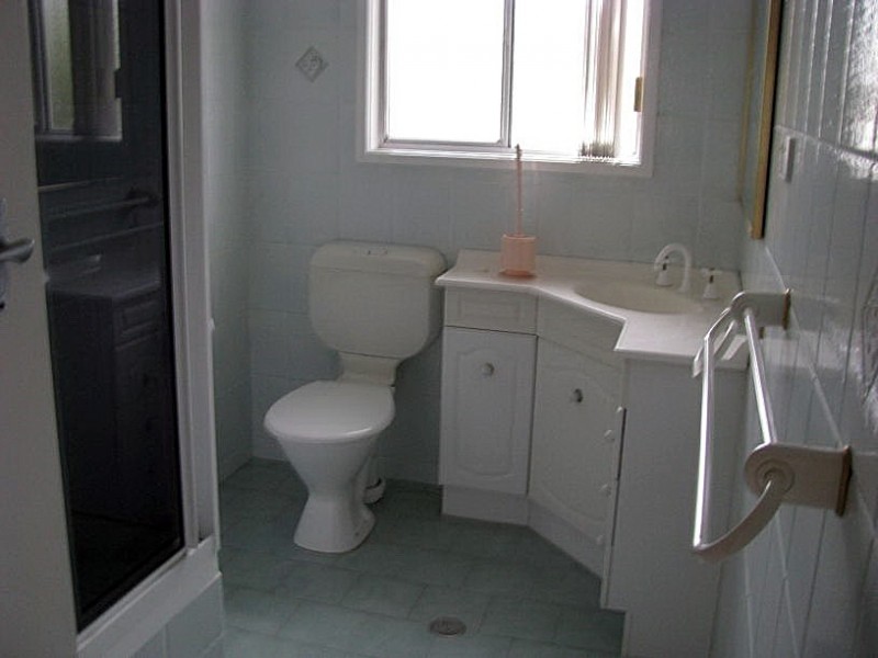 26 Matthew Parade, Batehaven NSW 2536