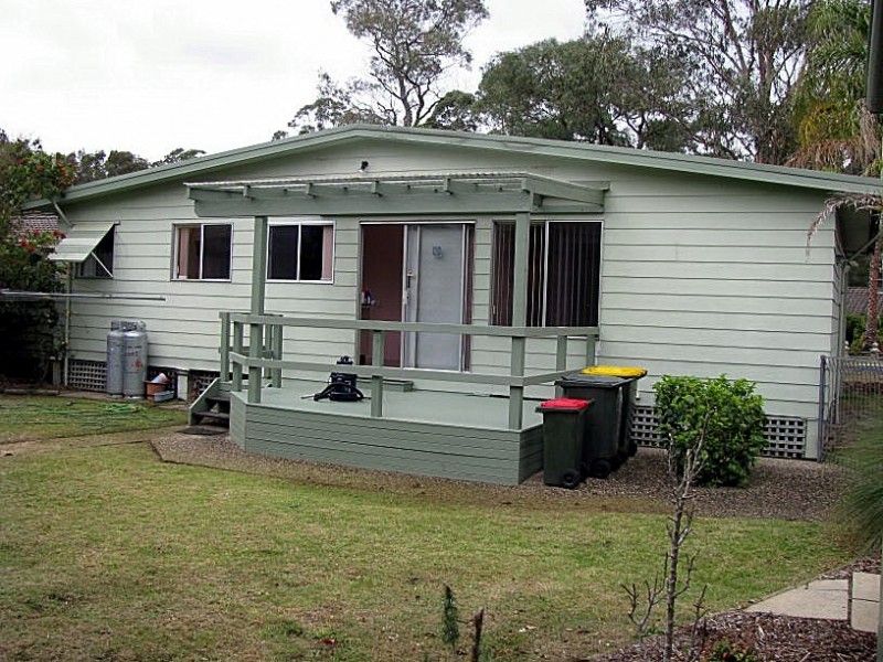 26 Matthew Parade, Batehaven NSW 2536