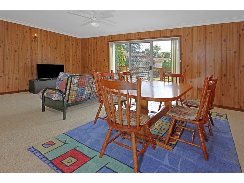 23 Explorers Way, Surf Beach NSW 2536