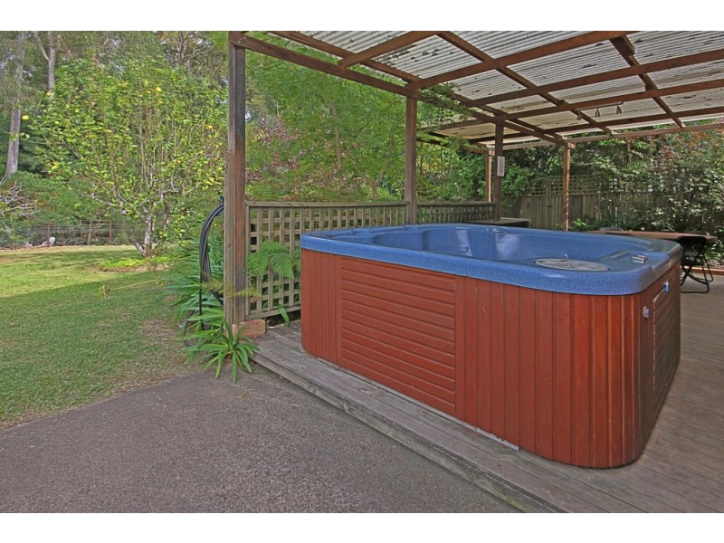 23 Explorers Way, Surf Beach NSW 2536