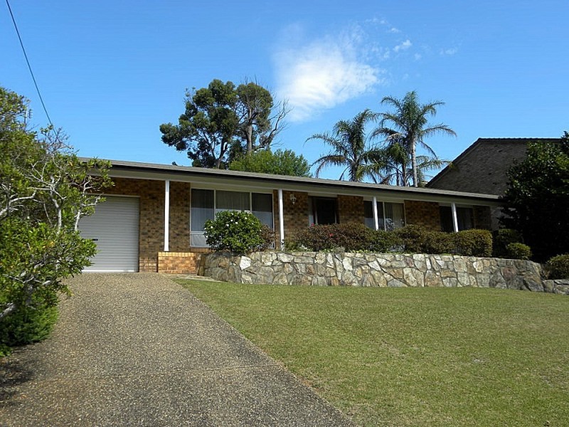 133 Country Club Drive, Catalina NSW 2536