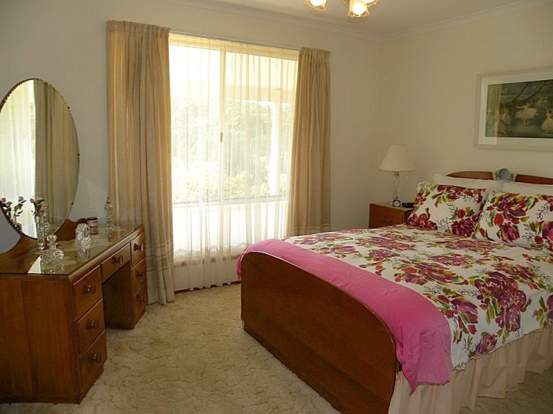 133 Country Club Drive, Catalina NSW 2536