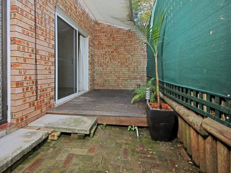 9/11 Beechwood Court, Sunshine Bay NSW 2536