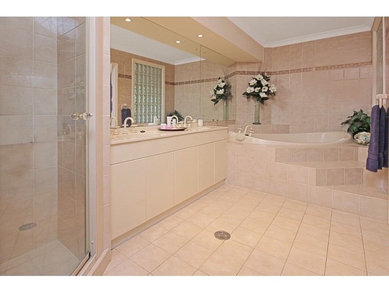 9 White Sands Place, Surf Beach NSW 2536