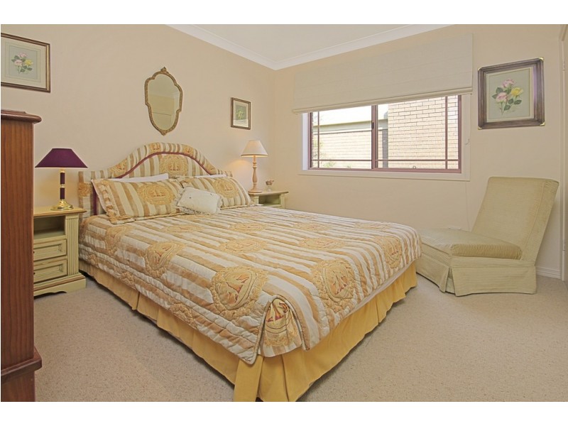 9 White Sands Place, Surf Beach NSW 2536