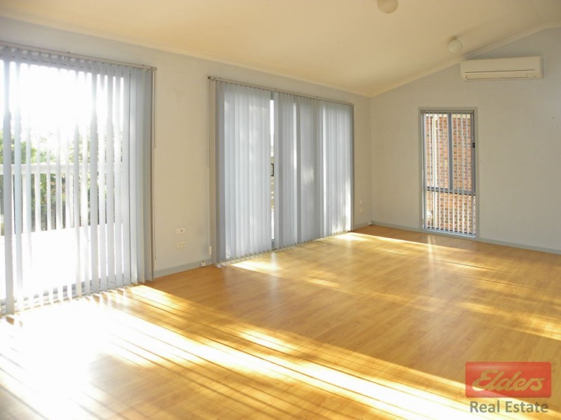 2/51 Cook Avenue, Surf Beach NSW 2536