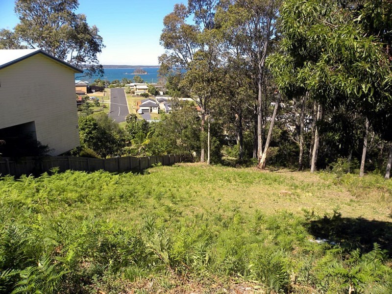 89 Vista Avenue, Catalina NSW 2536