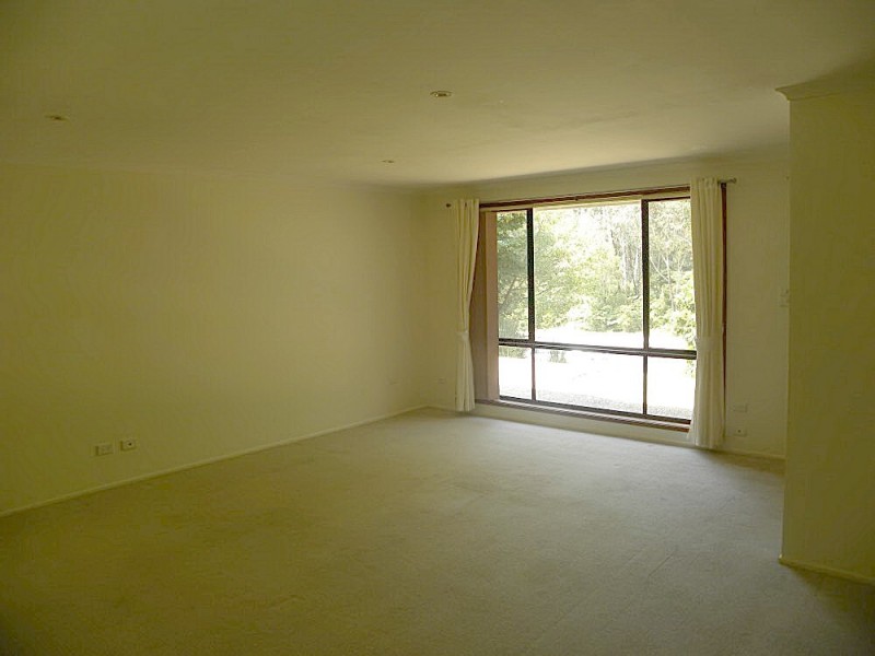 130 Hume Road, Sunshine Bay NSW 2536