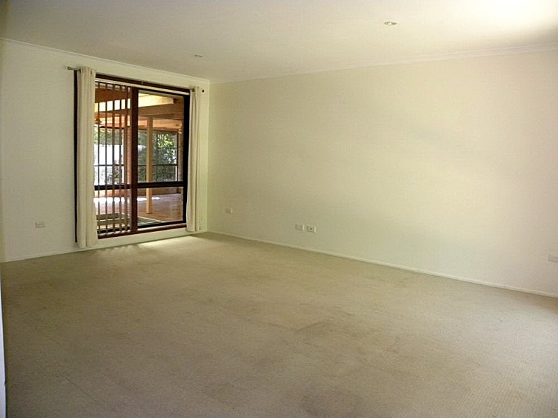 130 Hume Road, Sunshine Bay NSW 2536