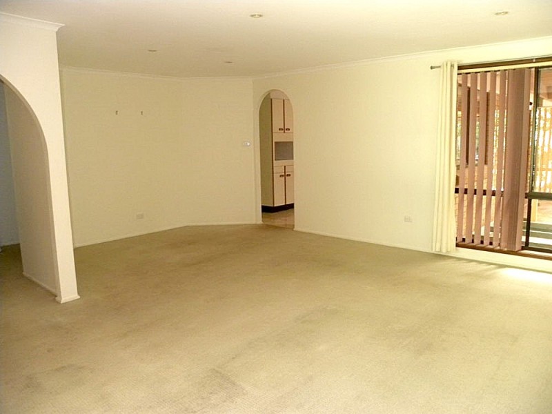 130 Hume Road, Sunshine Bay NSW 2536