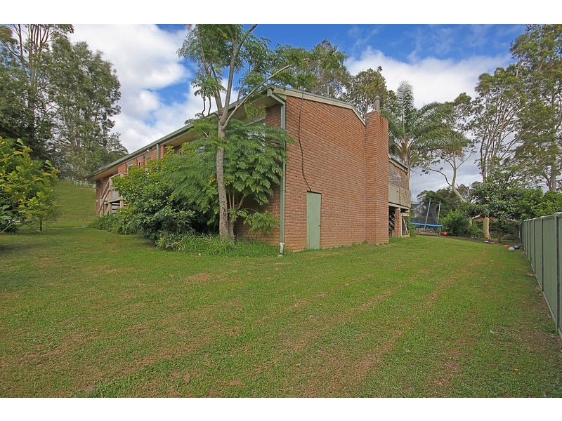 30 Karoola Crescent, Surfside NSW 2536
