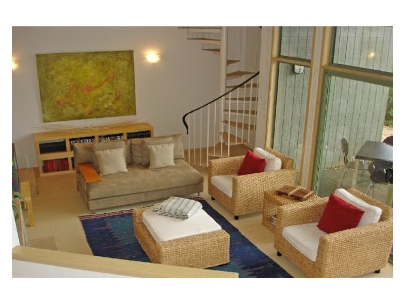 2/27 Bronte Crescent, Sunshine Bay NSW 2536