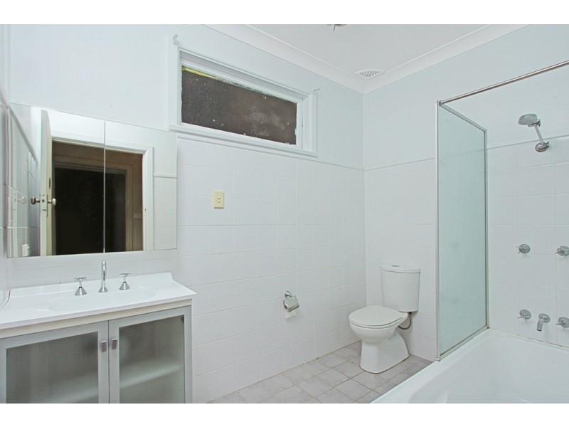 40 Calton Road, Batehaven NSW 2536