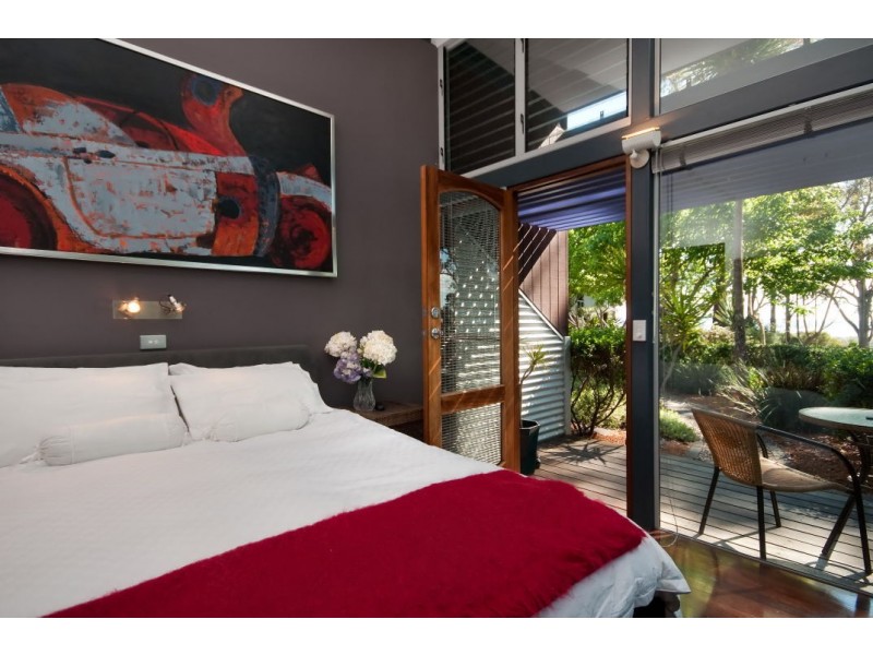 21 Highlands Avenue, Surf Beach NSW 2536