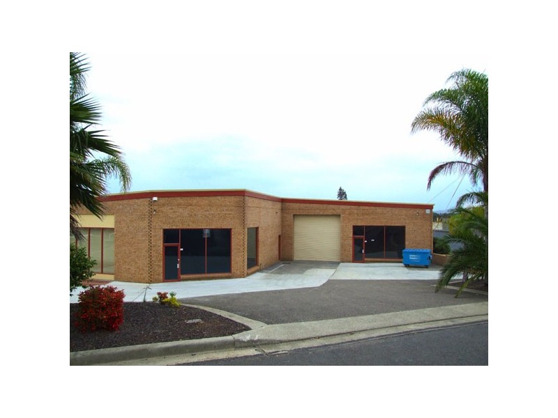 2 Kylie Crescent, Batemans Bay NSW 2536