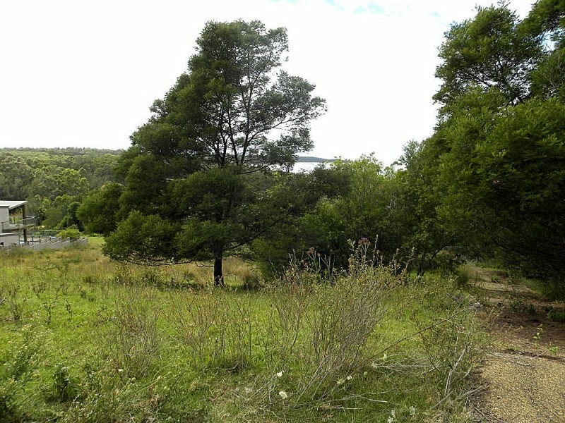 17 Mary Place, Long Beach NSW 2536