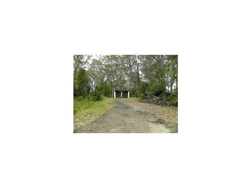 42 Annetts Parade, Mossy Point NSW 2537