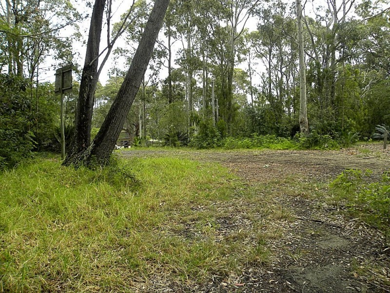 42 Annetts Parade, Mossy Point NSW 2537