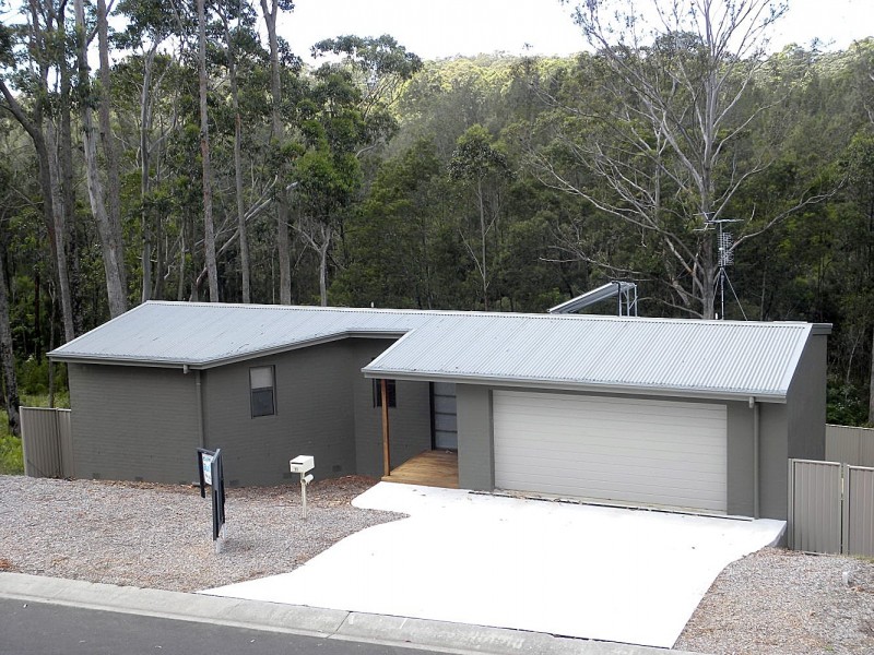 19 Oakwood Way, Catalina NSW 2536